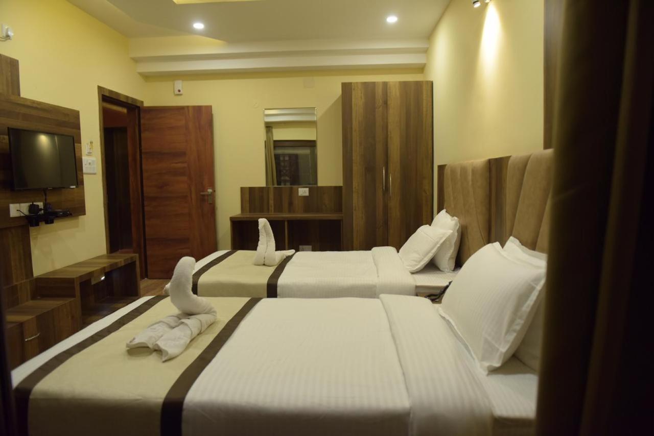 Hotel Royal City 실리구리 외부 사진
