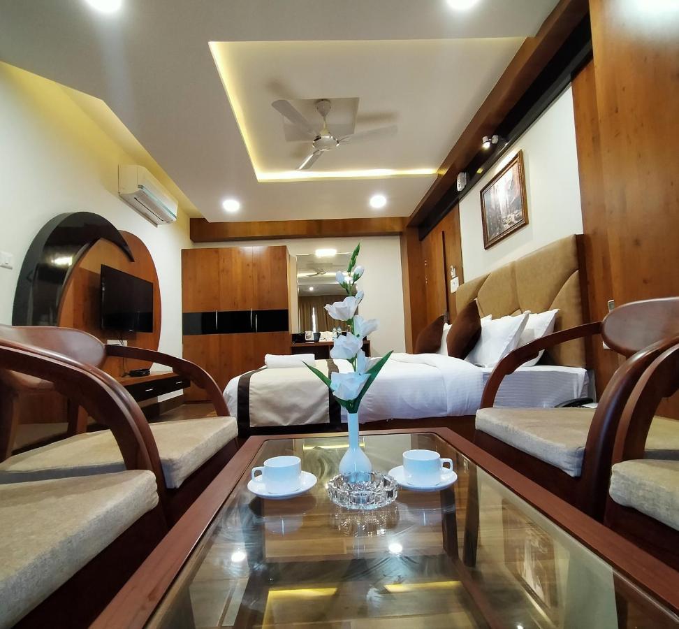 Hotel Royal City 실리구리 외부 사진