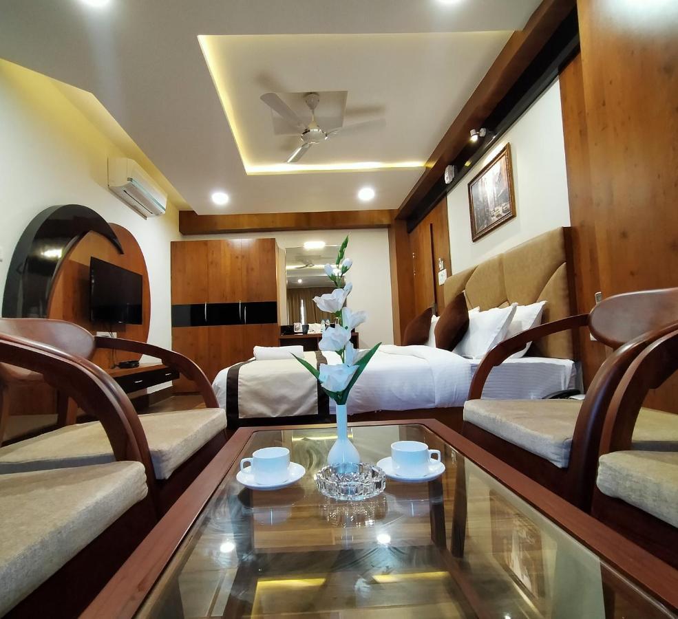 Hotel Royal City 실리구리 외부 사진