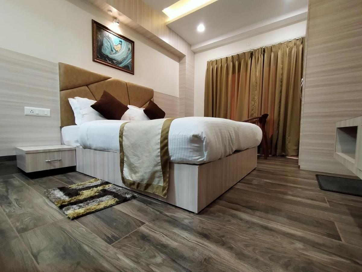 Hotel Royal City 실리구리 외부 사진